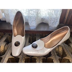 Vintage heels white patent leather faux stone